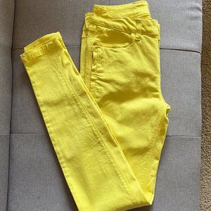 Zara skinny Jeans yellow color